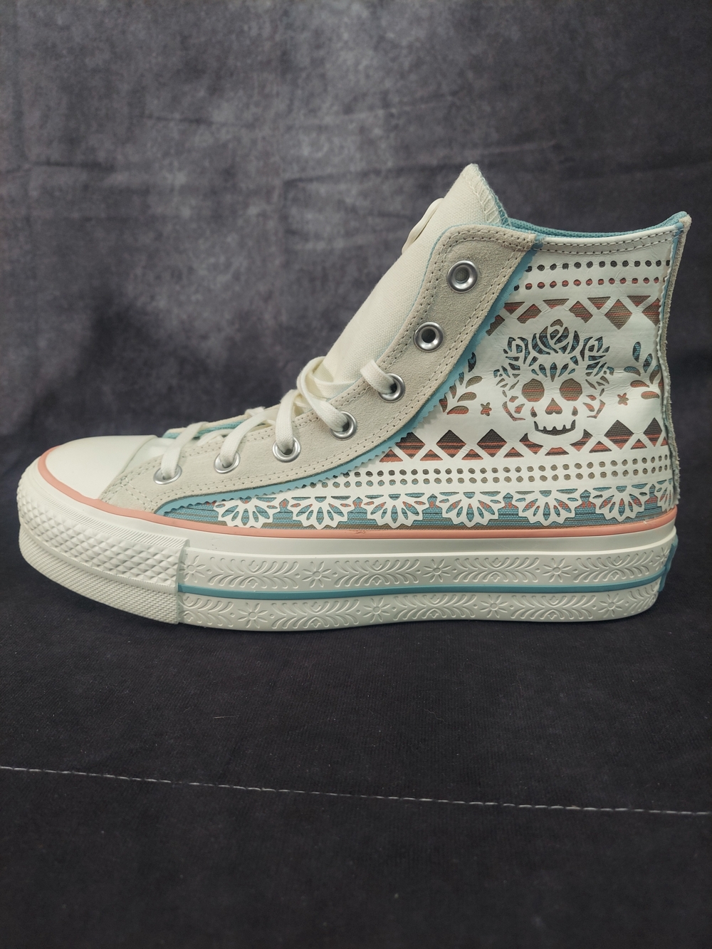 Converse Chuck Taylor Lift Platform Dia De Muertos Skull High Top Womens 9 NWT - Picture 2 of 10